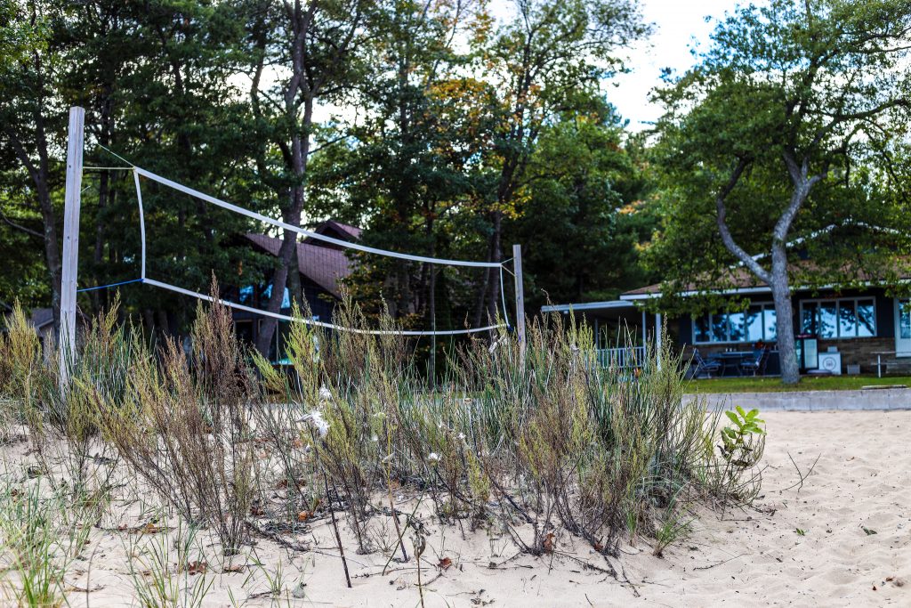 Beach volleyball net